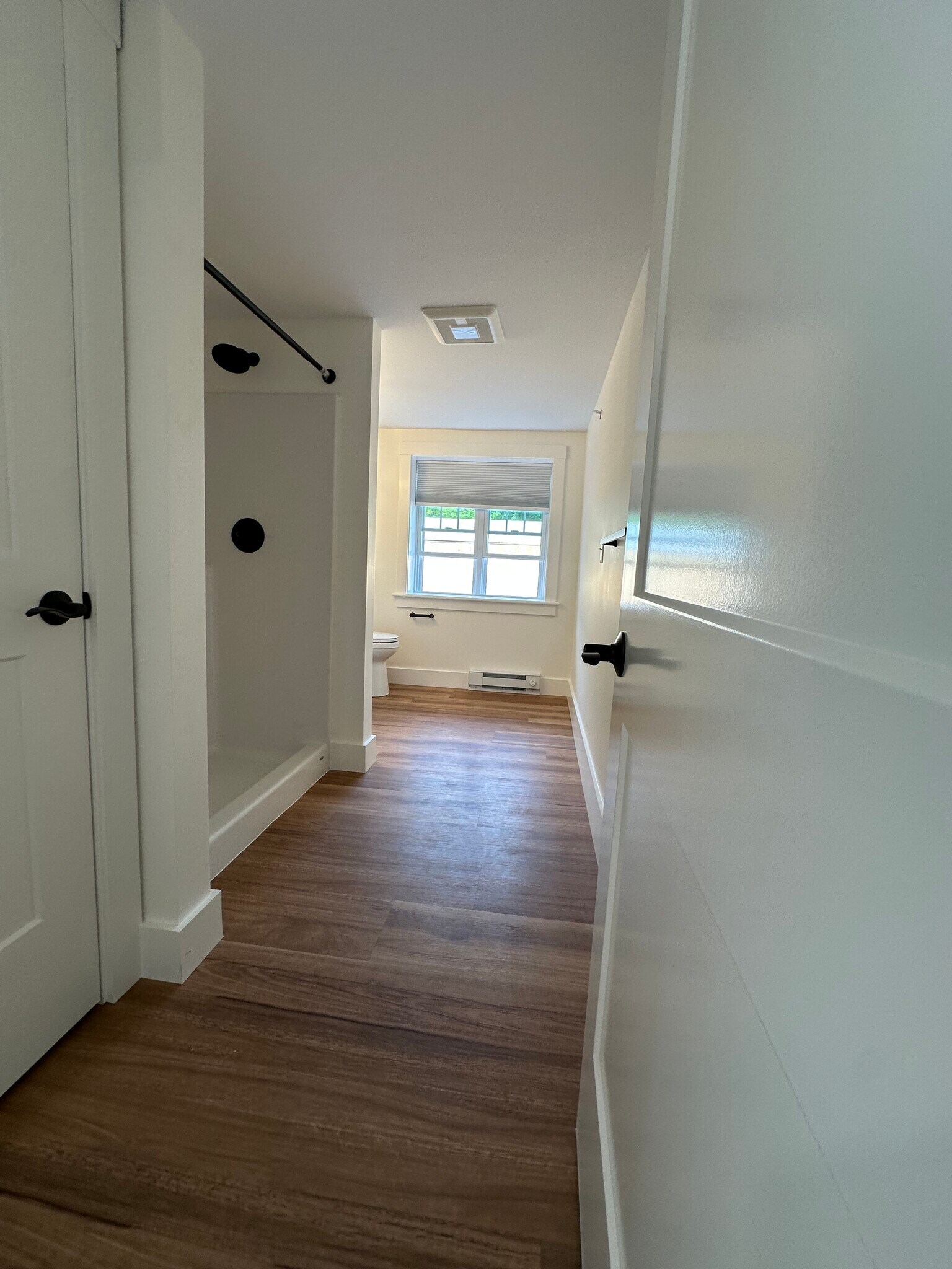 Building Photo - 61 Old Amherst Rd