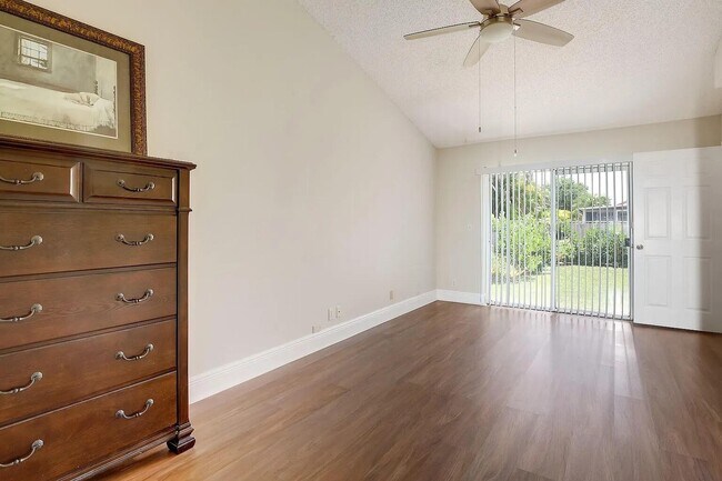 Building Photo - 13284 Majestic Pine Ct