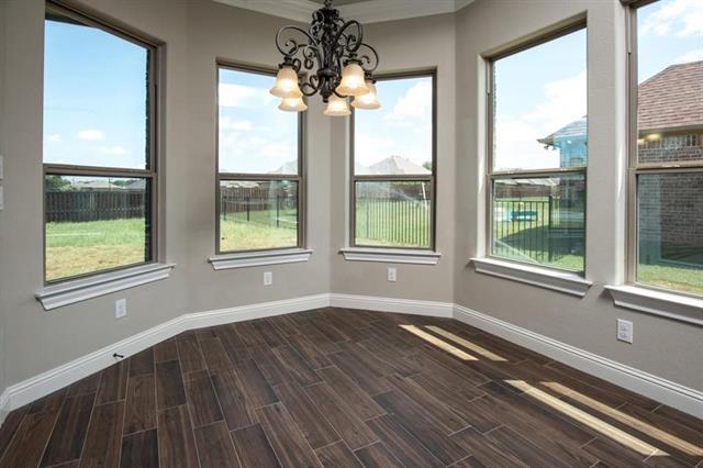 Building Photo - 301 Oar Wood Dr