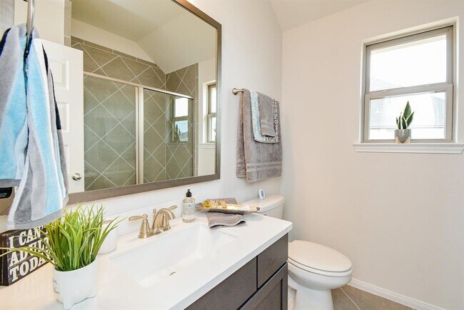 Building Photo - 923 Orange Zest Ln