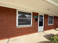 Building Photo - 333 W Jefferson St