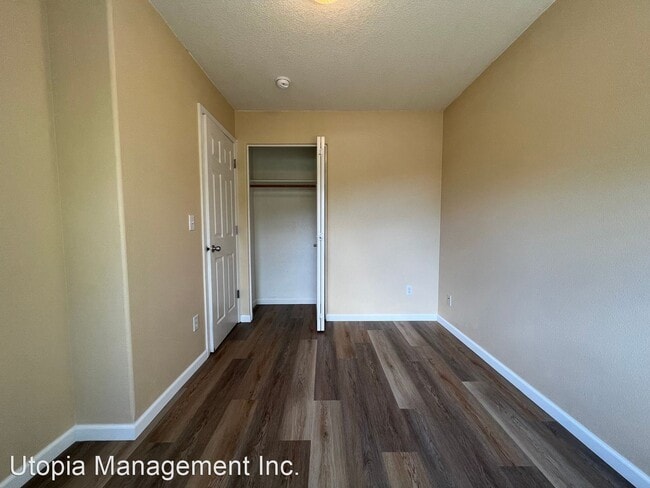 Building Photo - 3 br, 2 bath House - 4918 SW 9th Court