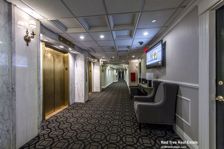 Building Photo - 62 Boylston St