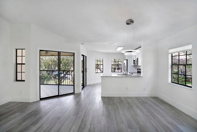 Building Photo - 6682 Montego Bay Blvd