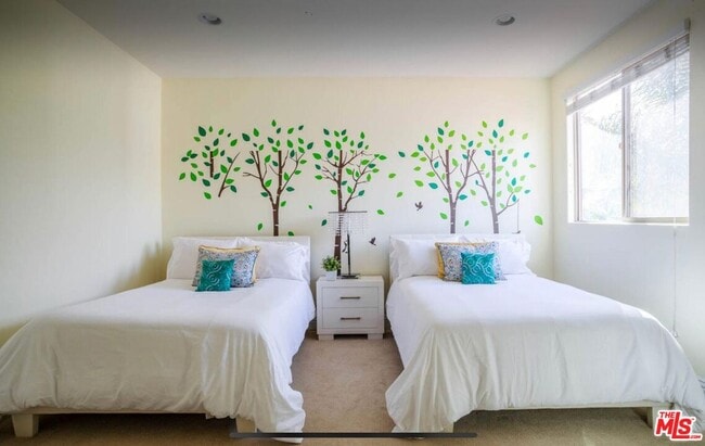 Building Photo - 19246 Liam Ln