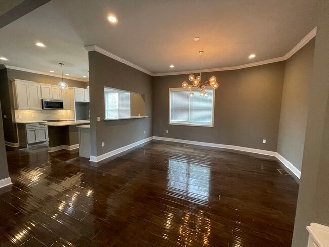 Building Photo - 1515 Chamberlain Ave