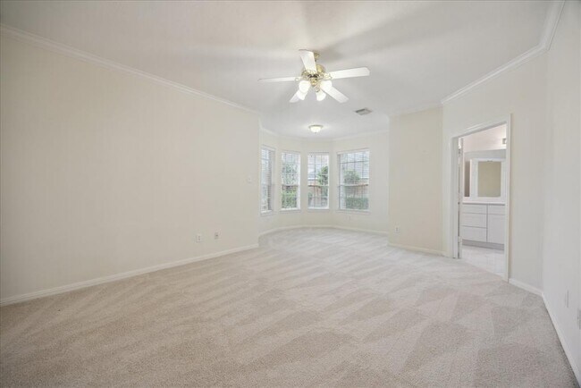 Building Photo - 4302 Ruttand Park Ln