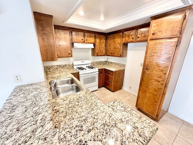 Primary Photo - Charming 1 Bed 1 Bath in a gated community