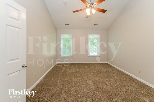 Building Photo - 9063 Chancerwood Dr