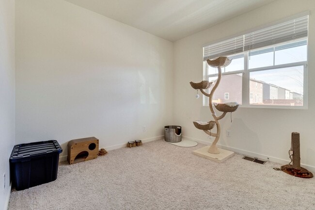 Building Photo - Modern 4-Bedroom Ranch Home with Mountain Views and 3-Car Garage