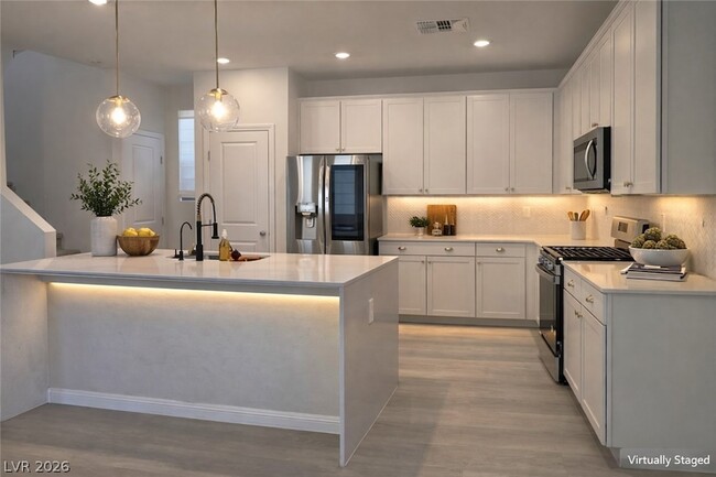 Building Photo - 10382 Arroyo Willow St