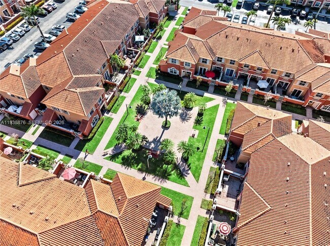 Building Photo - 6141 NW 115th Pl