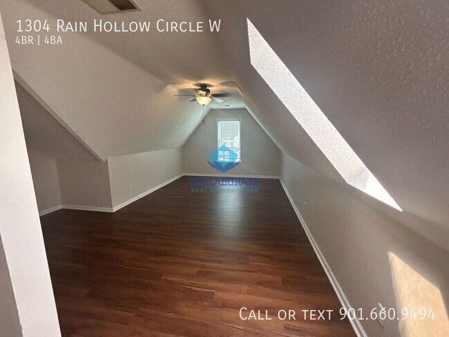 Building Photo - 1304 Rain Hollow Cir W
