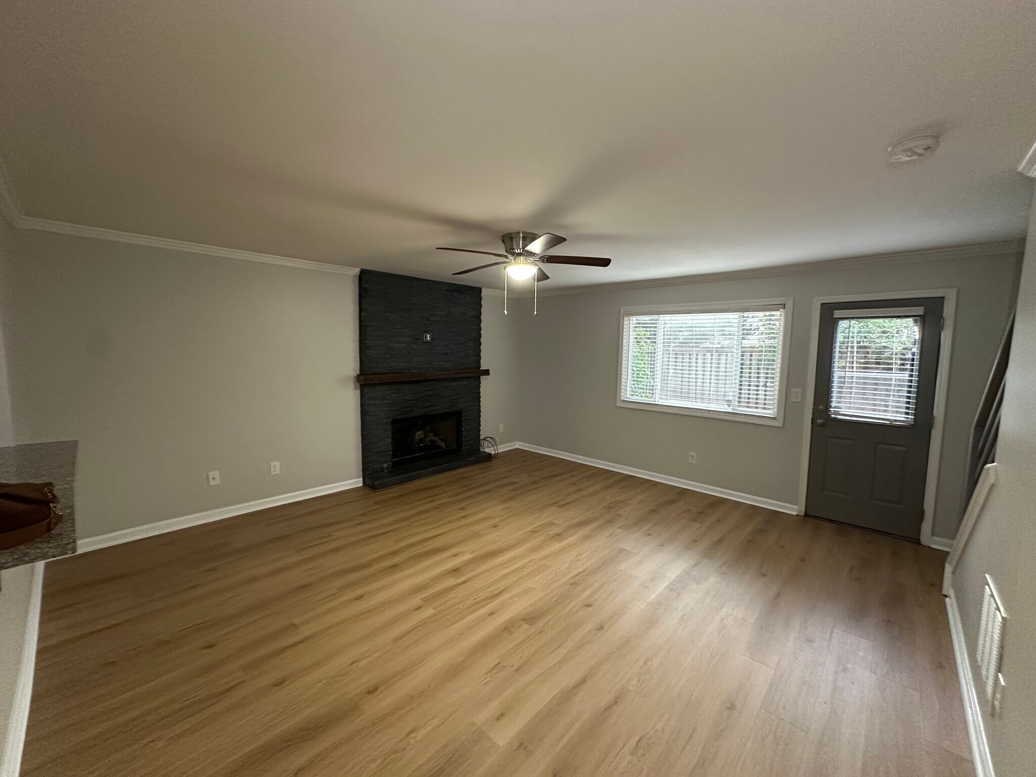Building Photo - 889 Regal Path Lane