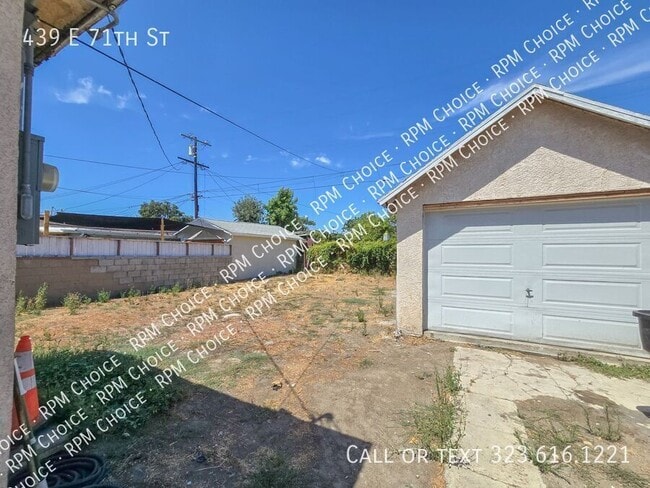 Building Photo - 439 E 71st St