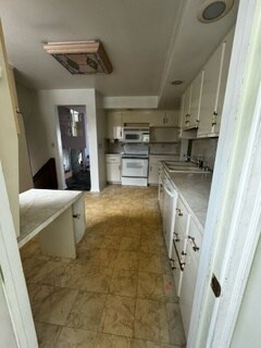 Building Photo - 818 Griffin Pond Rd