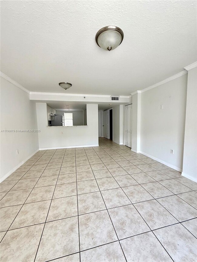 Building Photo - 8851 NW 112th Ave