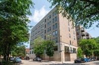 Building Photo - 811 S Lytle St