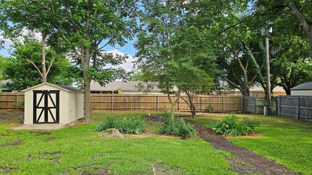 Building Photo - 102 Cherokee Ct