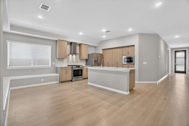 Building Photo - 925 Creekhollow Dr