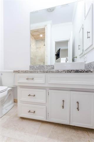 Building Photo - 11712 Forest Ct