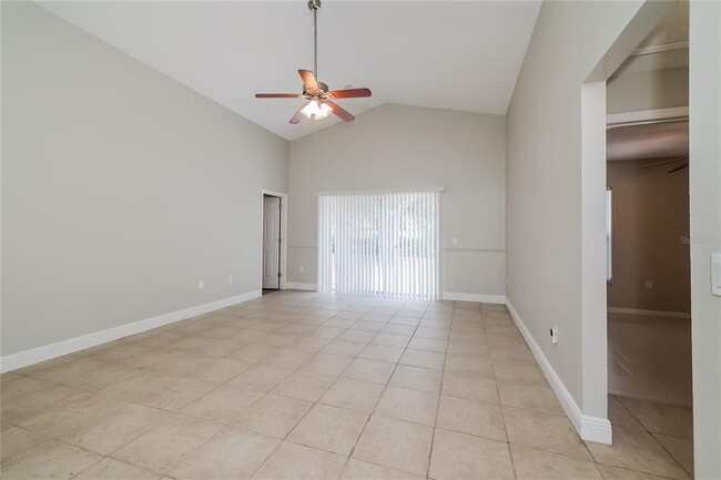 Building Photo - 417 Peppermill Cir