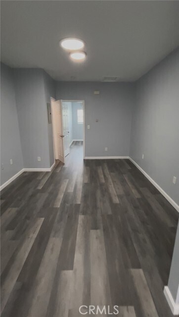 Building Photo - 1032 Normandie Ave