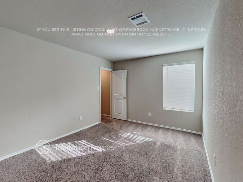 Building Photo - 3246 Carducci Dr