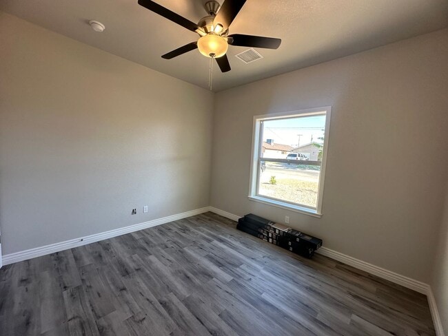 Building Photo - Beautiful 2024 Built 3 Bedroom, 2 bathroom home with RV Parking