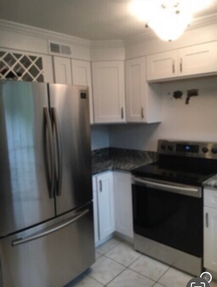 Building Photo - 5 Louisburg Sq