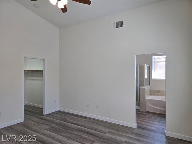 Building Photo - 9463 Jumping Frog Ct