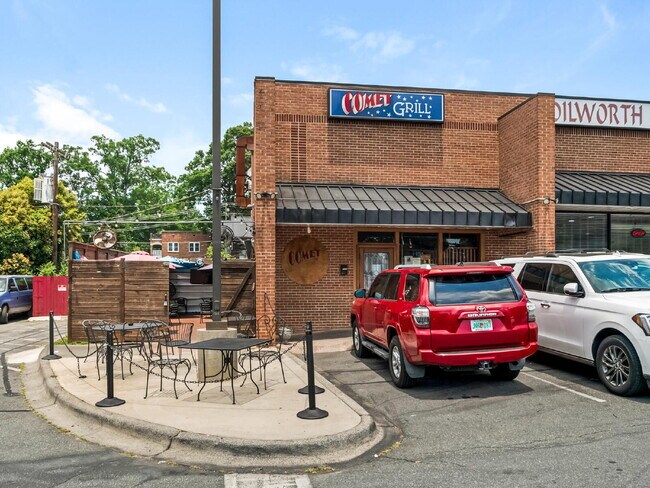 Building Photo - Charming Dilworth Condo in Olmsted Park – Walkable, Updated, Furnished Option Available. Pool Views!