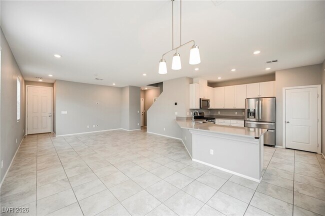 Building Photo - 6679 Velletri St.