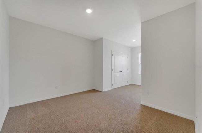 Building Photo - 1117 Blue Jay Dr