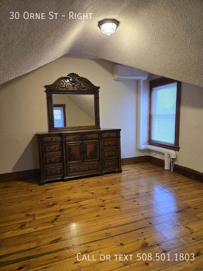 Building Photo - 30 Orne St