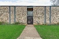 Building Photo - 5330 Junius