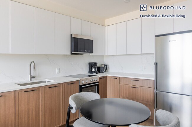 Building Photo - 159 Boerum St