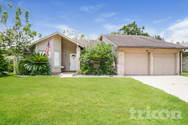 Building Photo - 11118 Nepau Dr