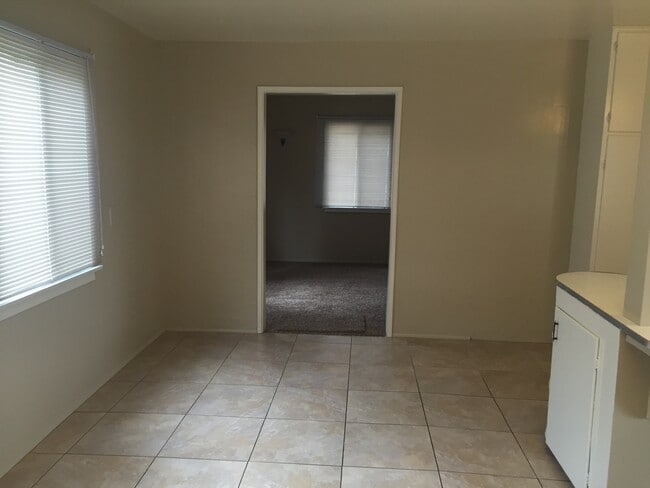 Building Photo - 2BD/1.5BA House - Moreno Valley, CA