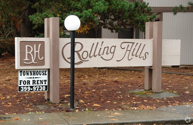 Primary Photo - Rolling Hills Townhouses