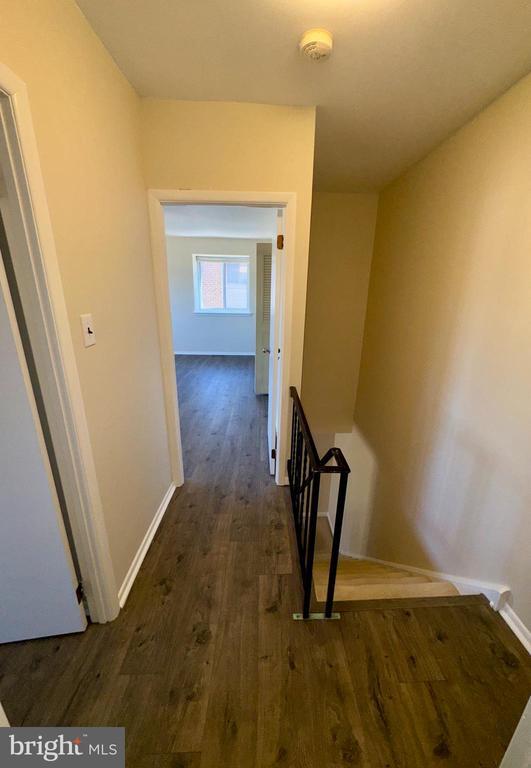 Building Photo - 22 Fitzwatertown Rd