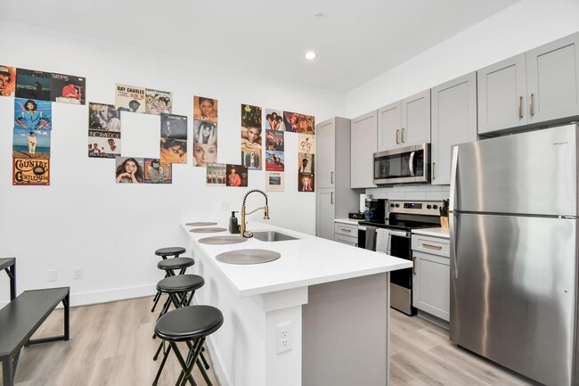 Building Photo - 4610 Indie Hts Ln