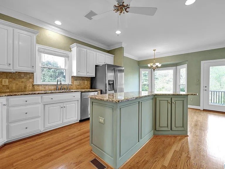 Building Photo - 3536 Tanglecreek Cir