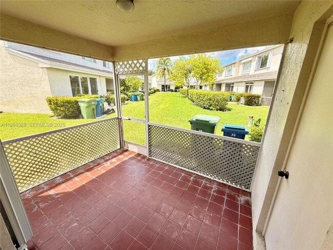 Building Photo - 70 Whitehead Cir