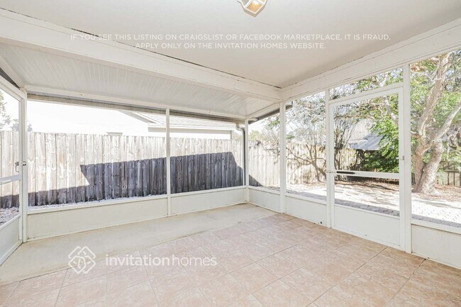 Building Photo - 1900 Woodcut Dr