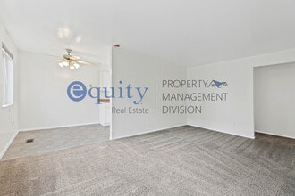 Building Photo - 549 Stringham Ave