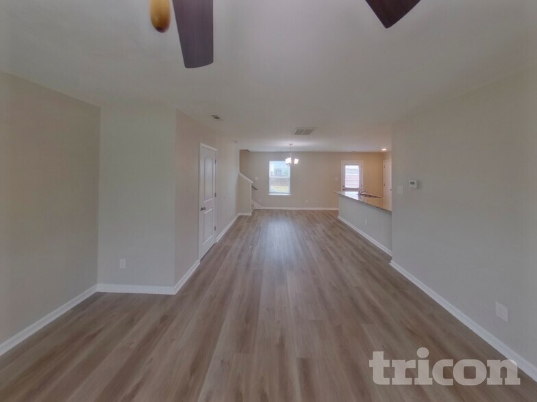 Building Photo - 3706 Burdette Wy.