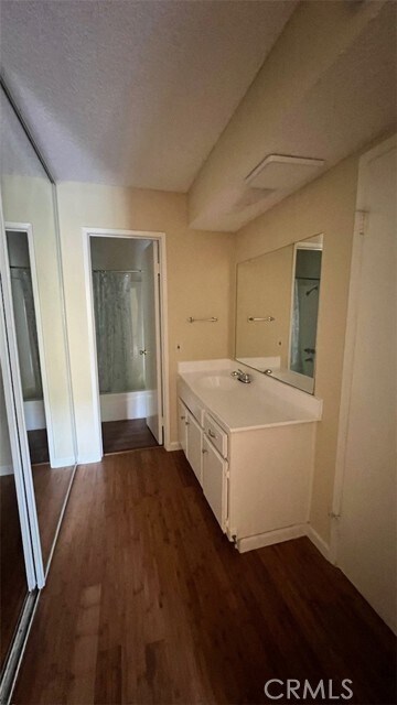 Building Photo - 15425 Sherman Way