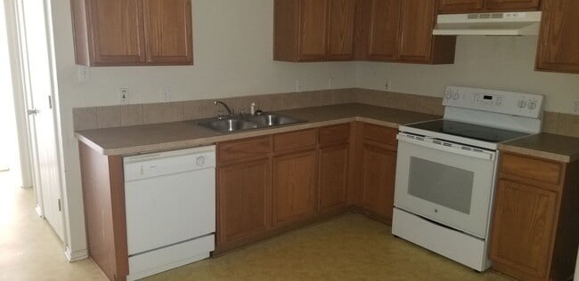 Building Photo - 125 Ryan Cir