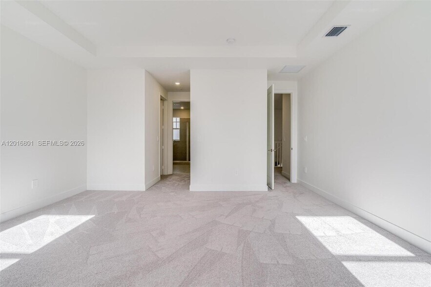 Building Photo - 4480 SW 122nd Ter